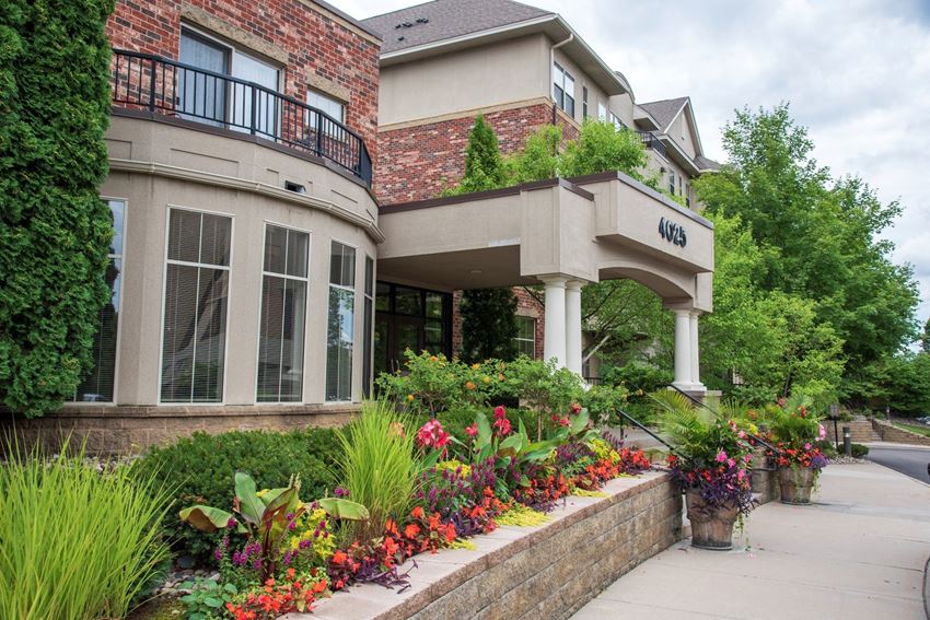 Cornelia Place Apartments, 4025 West 65th Street, Edina, MN RentCafe